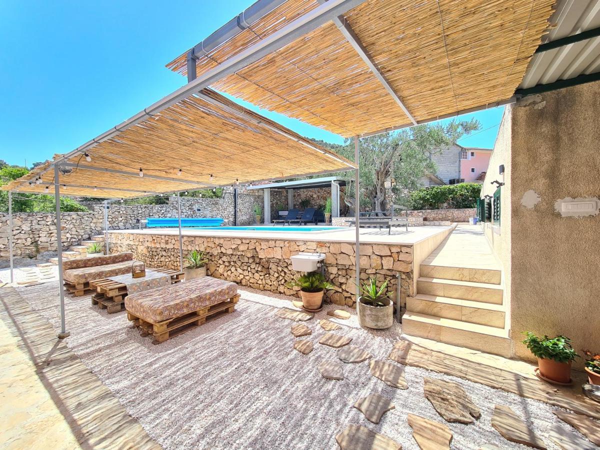 Villa Olive Tree - House With Pool Vinišće Esterno foto