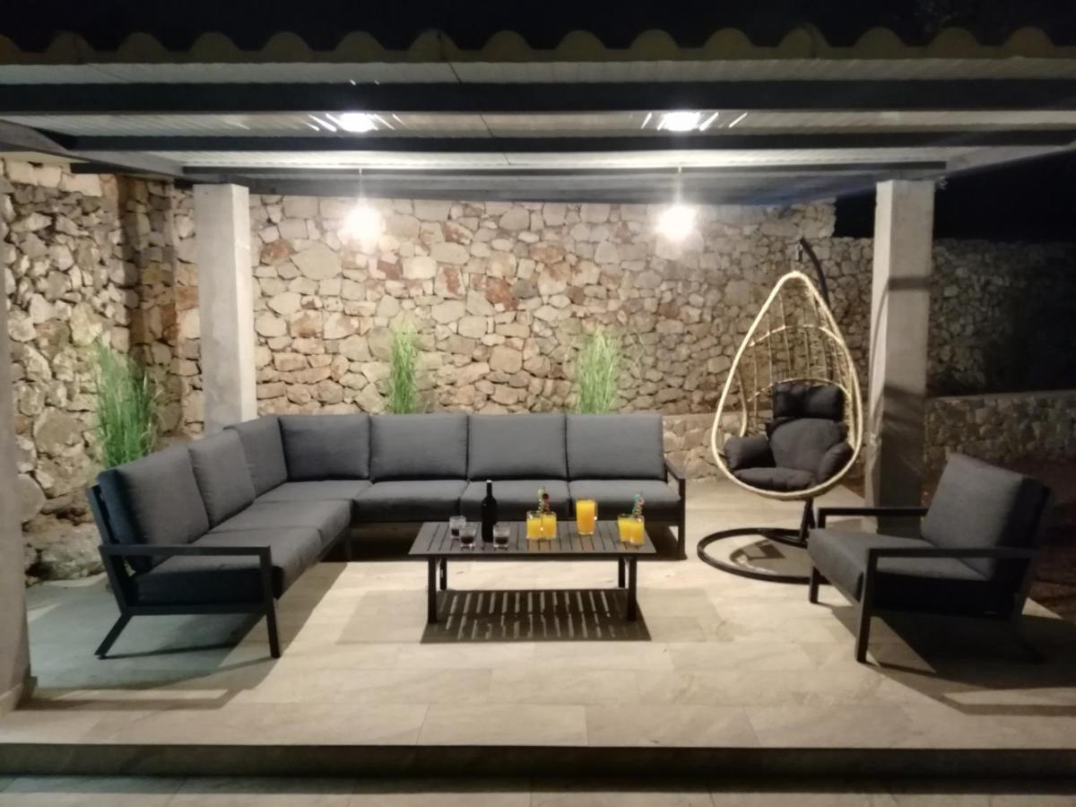 Villa Olive Tree - House With Pool Vinišće Esterno foto